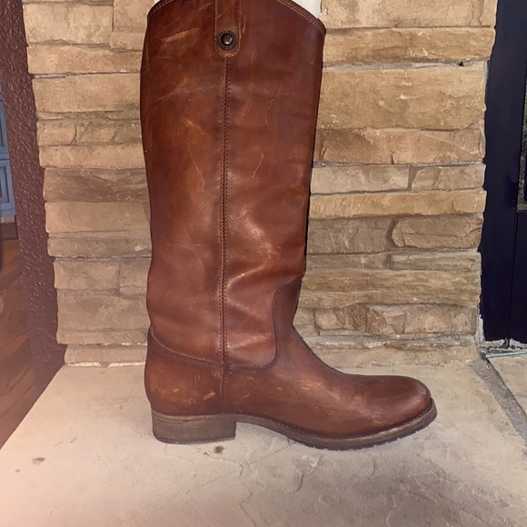 Frye | Women’s Boots | 9 - Picture 2 of 5